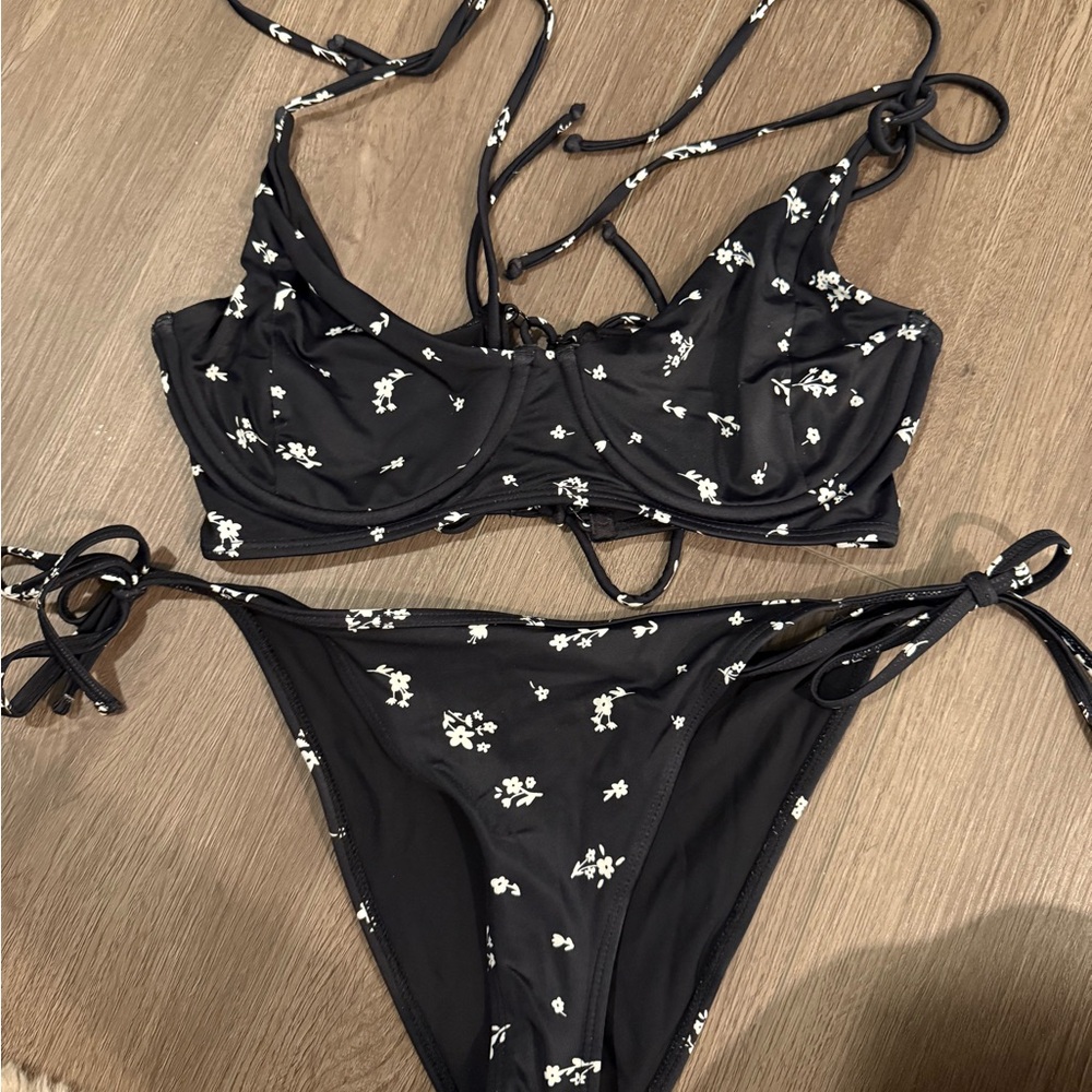 LA Hearts by Pacsun Black Floral Bikini Set